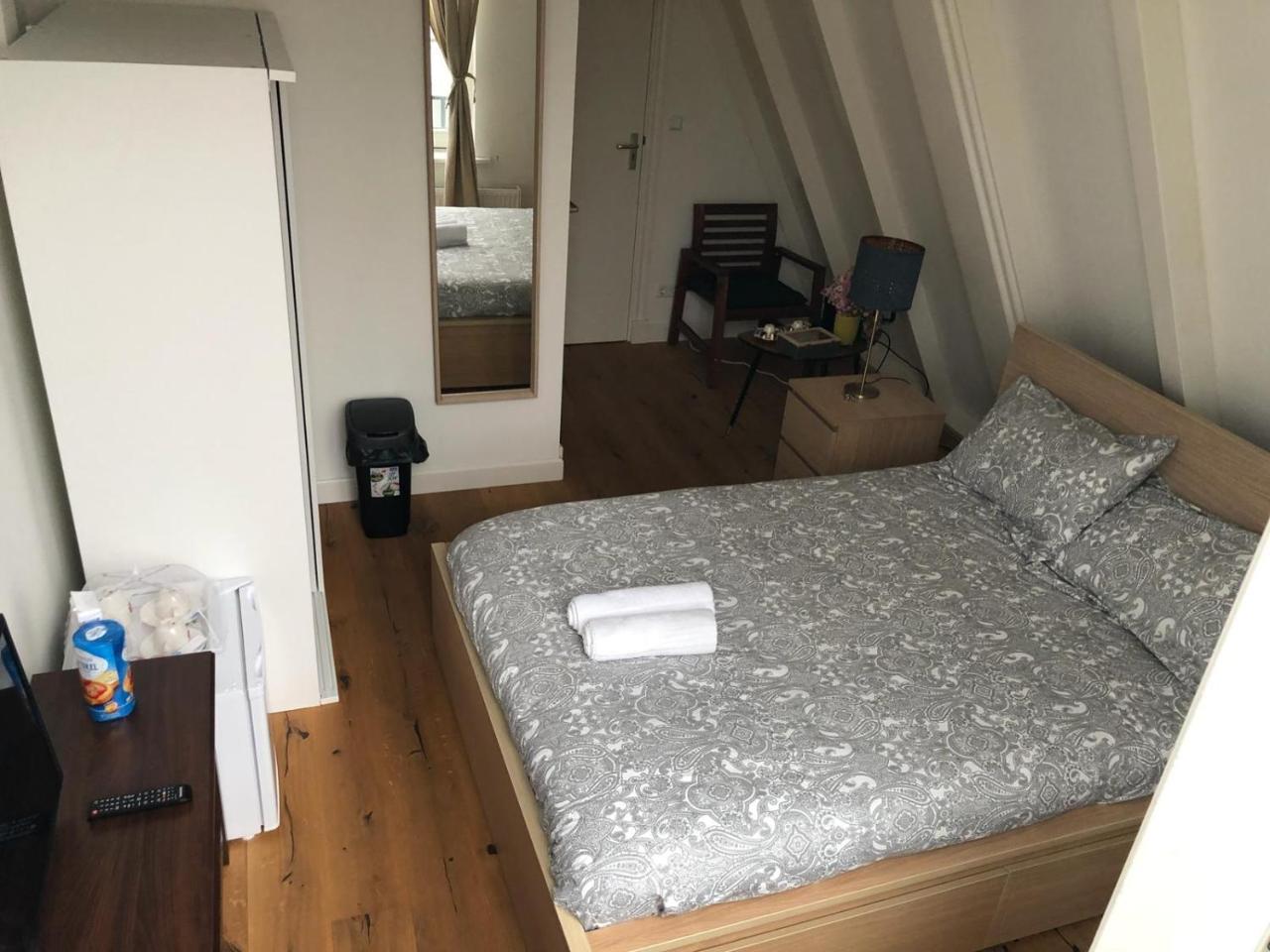 A'Dam Rooftop Lux Bed & Breakfast Amsterdam Ngoại thất bức ảnh